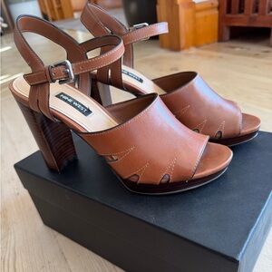 NINE WEST platform sandals
